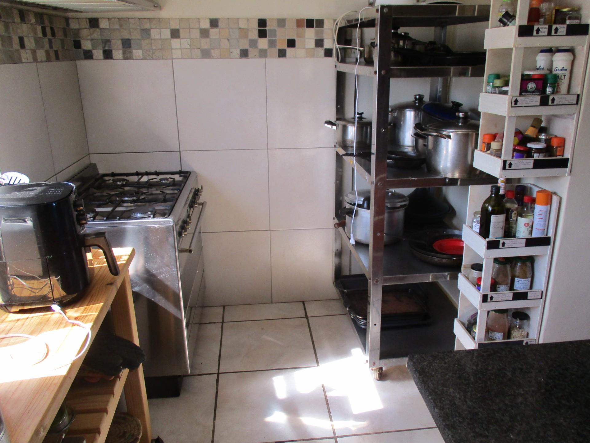 3 Bedroom Property for Sale in Gordons Bay Village Western Cape